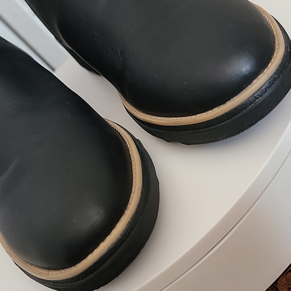 Clarks Womens Ultimate Comfort Collection Black Ankle Booties W/ Wedge Sole 10M - Picture 8 of 14